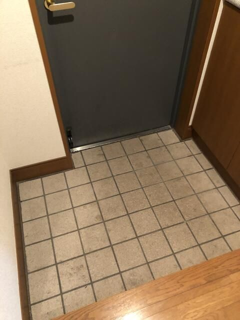 マルソ松が谷の玄関