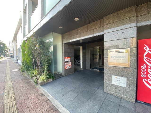ルラシオン吹上　名古屋市賃貸　仲介手数料無料のエントランス