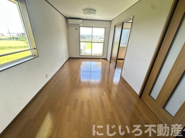 ハーブメゾンTANAKAの居間・リビング