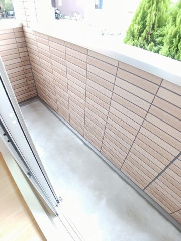 Ｒａｆｆｉｎｅのバルコニー|バルコニー付きです