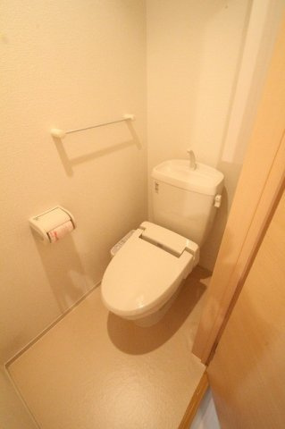 クラールのトイレ|落ち着いたトイレです