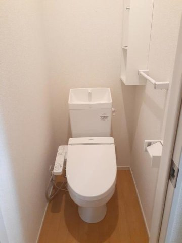 アン　アーブル　Ｂのトイレ|ゆったりとした空間のトイレです