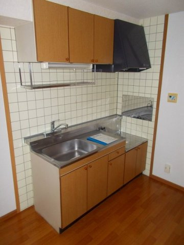 エステート永浦２のキッチン|キッチンでお料理をお楽しみください