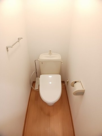 サンシャインハイツのトイレ|トイレもきれいです