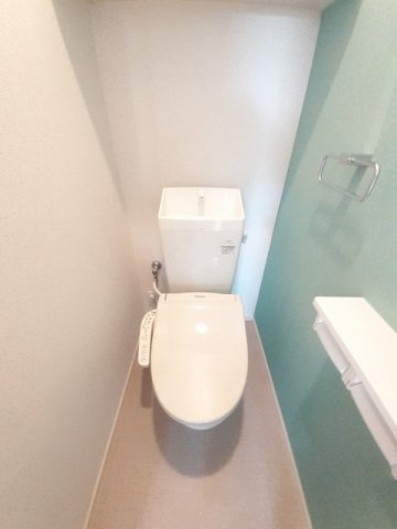 カルムⅢ　Ｂのトイレ|清潔感のあるトイレです