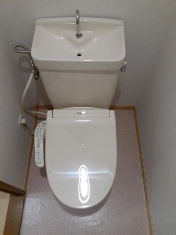 村ノ上ハイツⅤのトイレ|清潔感のあるトイレです