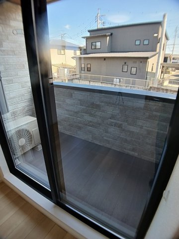 グラン・メゾン飛田Ｂのバルコニー|暖かな日差しのふりそそぐバルコニー