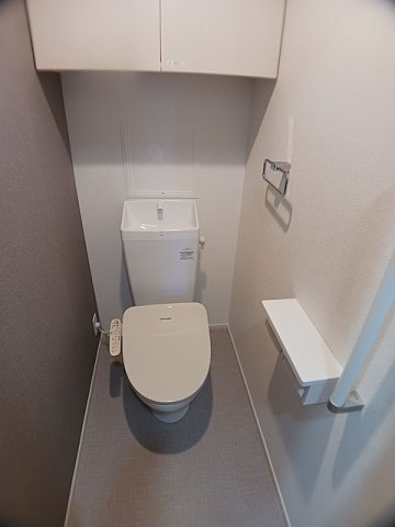 グラン・メゾン飛田Ｂのトイレ|シンプルで使いやすいトイレです