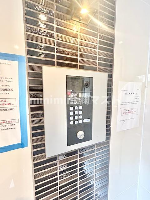 大阪市西区南堀江４丁目の賃貸マンションのセキュリティ