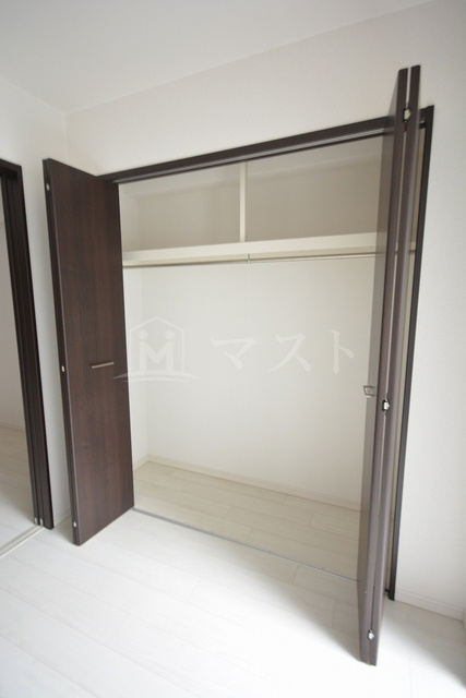 大阪市西区南堀江３丁目の賃貸マンションの収納