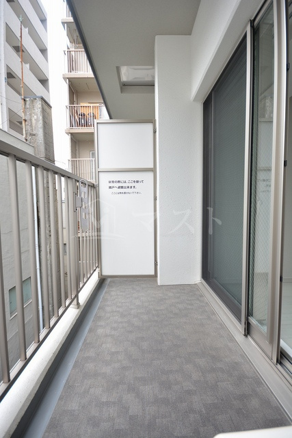 大阪市西区南堀江３丁目の賃貸マンションのバルコニー