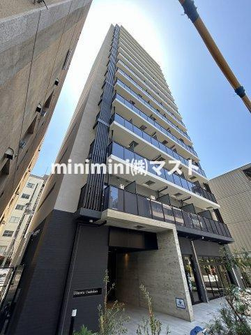 大阪市西区京町堀２丁目の賃貸マンションの外観