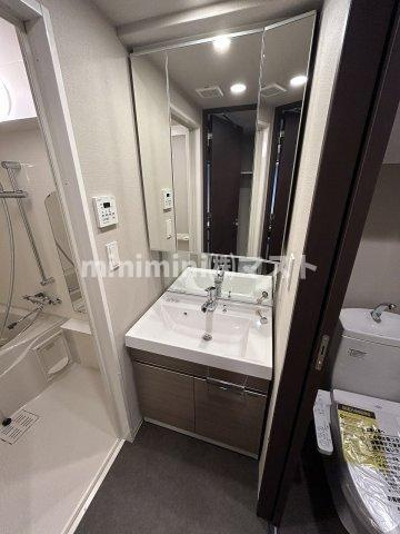 大阪市西区京町堀２丁目の賃貸マンションの洗面所
