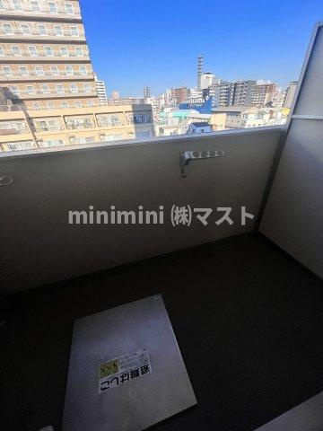 大阪市港区市岡元町２丁目の賃貸マンションのバルコニー