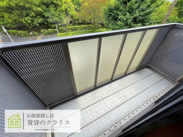イーズコート桂Ⅱのバルコニー