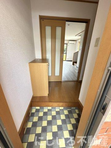 グリーンフィールド今岡Bの玄関