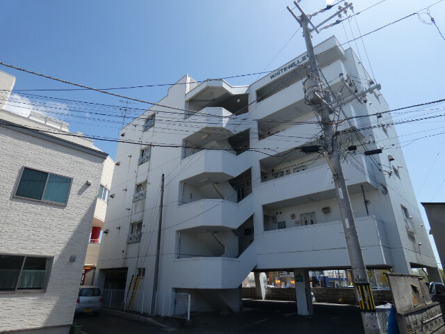 ホワイトヒルⅡ