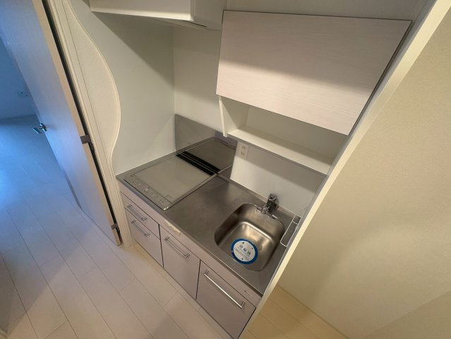 セレニテ江坂ルフレのキッチン