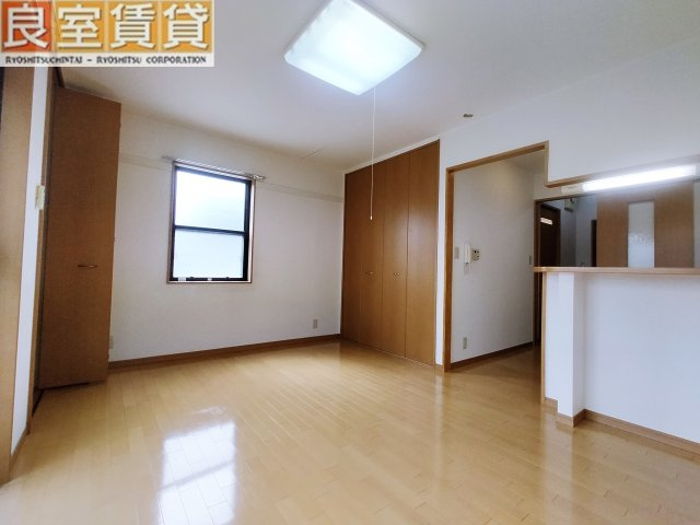 【洋室】 | カーサ　オグリ