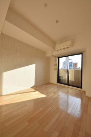 神戸市中央区花隈町の賃貸マンションの居間・リビング
