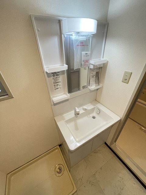 西宮市獅子ケ口町の賃貸マンションの洗面所