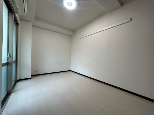 神戸市中央区北長狭通４丁目の賃貸マンションの居間・リビング