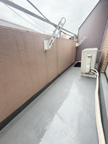 神戸市灘区篠原中町３丁目の賃貸マンションのバルコニー