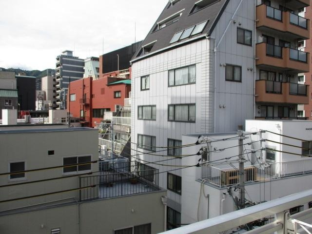 神戸市中央区元町通３丁目のアパートの展望
