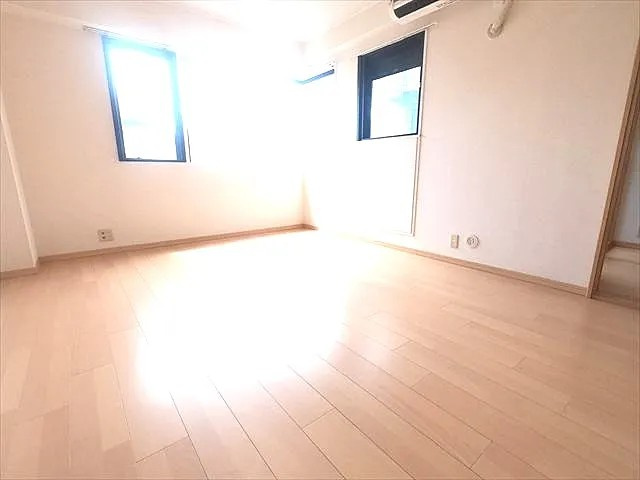 フォルム甲南町の居間・リビング