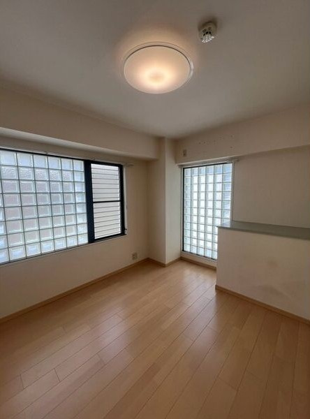 フォルム甲南町の居間・リビング