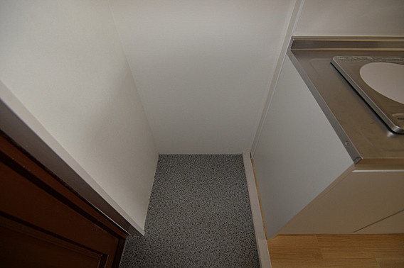 神戸市中央区下山手通６丁目の賃貸マンションの玄関
