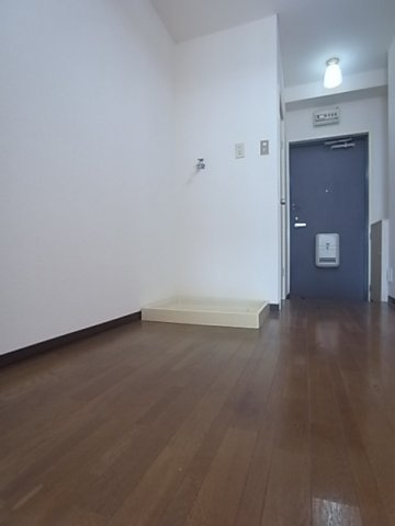 神戸市中央区日暮通６丁目の賃貸マンションの洋室
