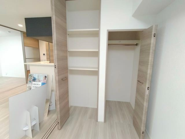 西宮市青木町のアパートの収納