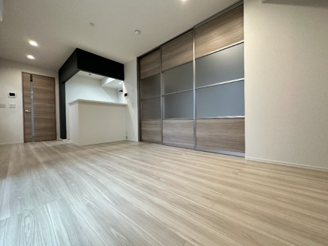 西宮市青木町のアパートの居間・リビング