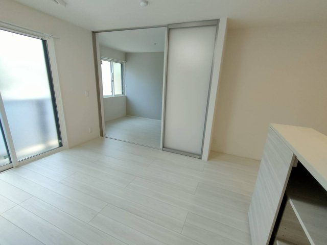 西宮市神呪町のアパートの居間・リビング