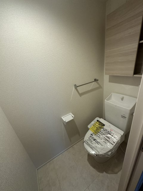 西宮市高木西町のアパートのトイレ