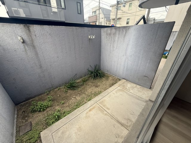 西宮市中浜町の賃貸マンションのバルコニー