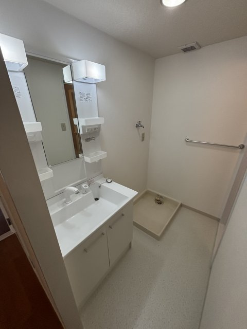 西宮市中浜町の賃貸マンションの洗面所
