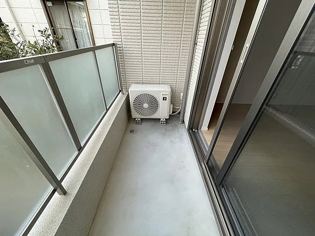 西宮市甲子園口５丁目の賃貸マンションのバルコニー