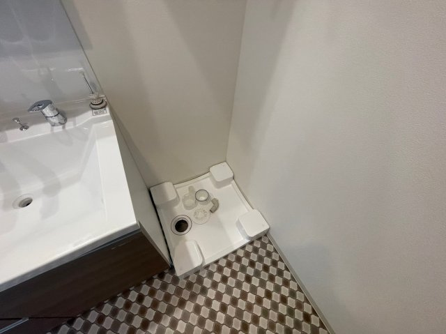 西宮市甲東園２丁目の賃貸マンションの洗面所