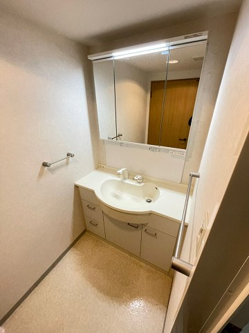 西宮市安井町の賃貸マンションの洗面所