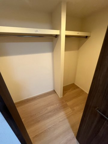 西宮市門戸荘のアパートの収納