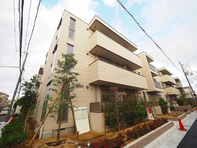 西宮市甲子園五番町の賃貸マンション