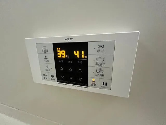 神戸市灘区篠原中町５丁目のアパートの浴室