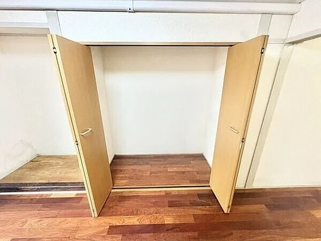 神戸市東灘区深江南町２丁目の賃貸マンションの収納