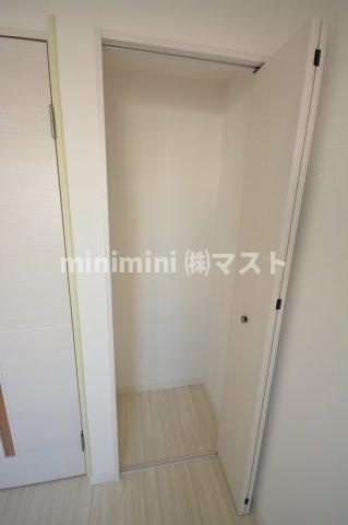 大阪市福島区吉野５丁目の賃貸マンションの収納
