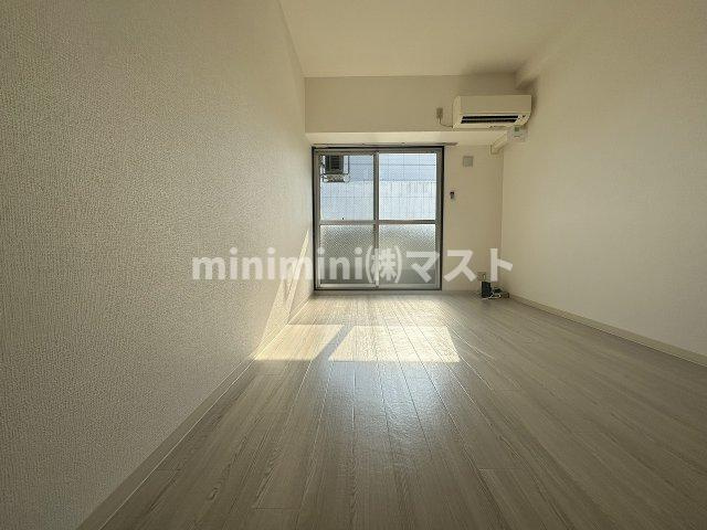 大阪市福島区鷺洲１丁目の賃貸マンションの居間・リビング