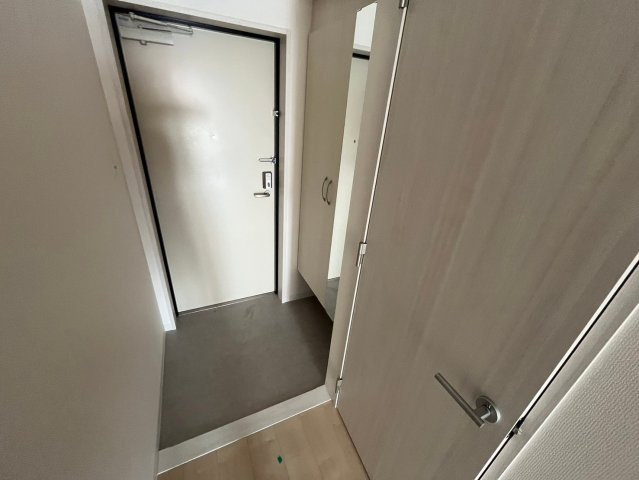 （仮称）住吉宮町新築マンションの玄関