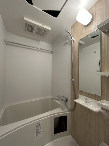 【浴室】セレニテ神戸西アリエ