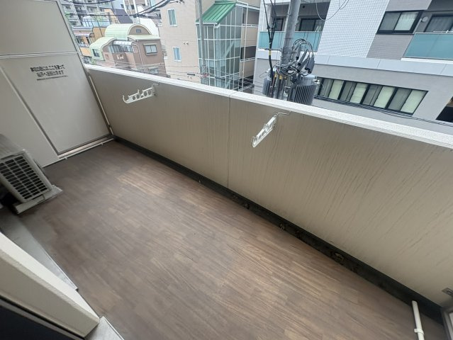 セレニテ江坂ルフレのバルコニー